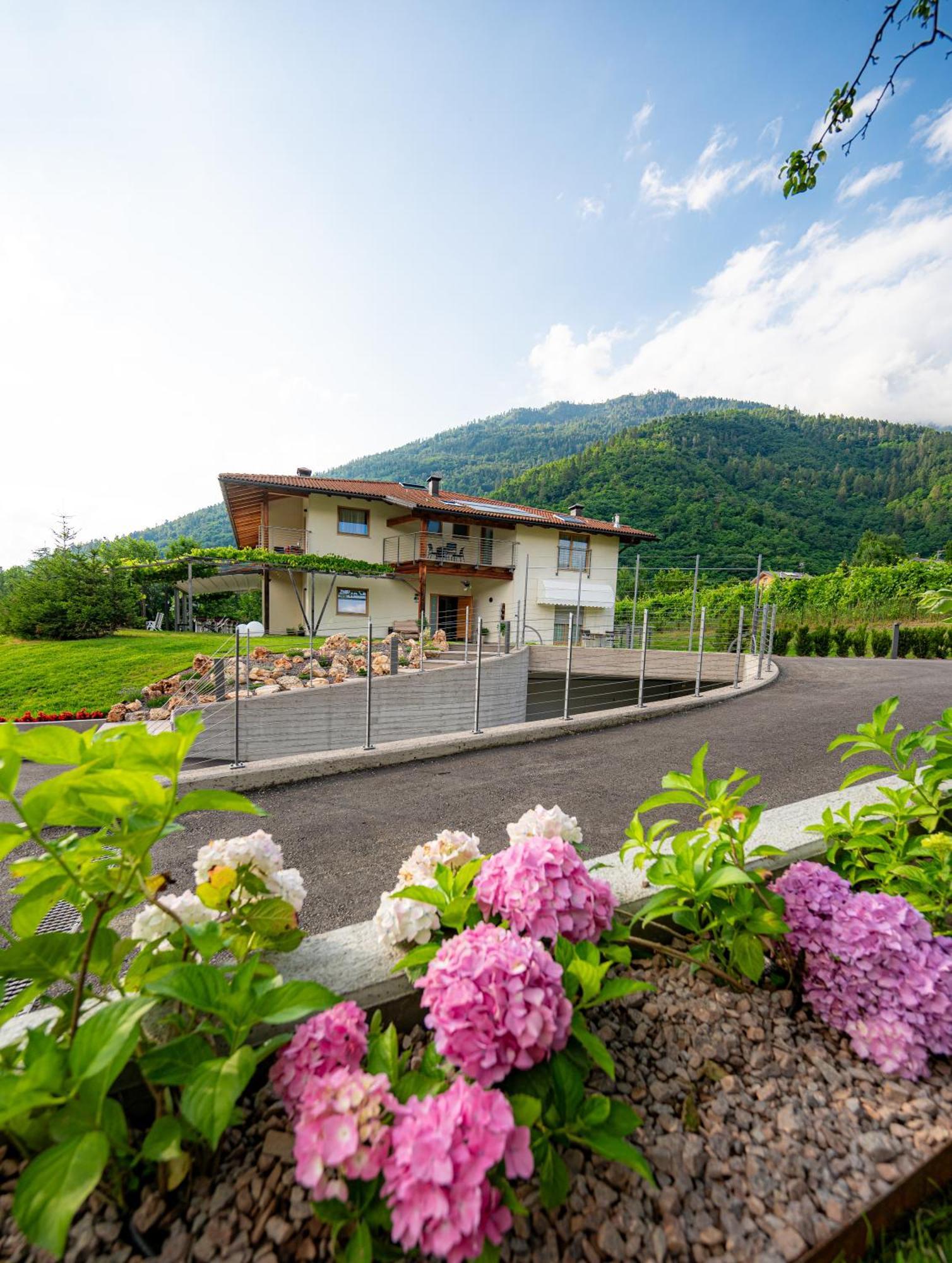 Garni Tuttotondo Hotel Levico Terme Exterior foto