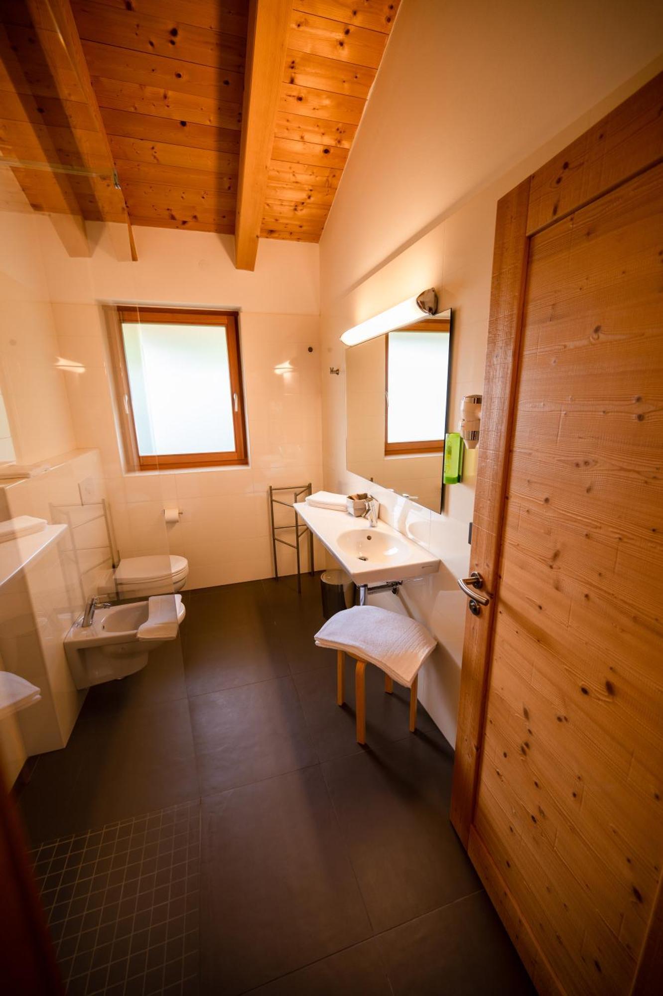 Garni Tuttotondo Hotel Levico Terme Quarto foto