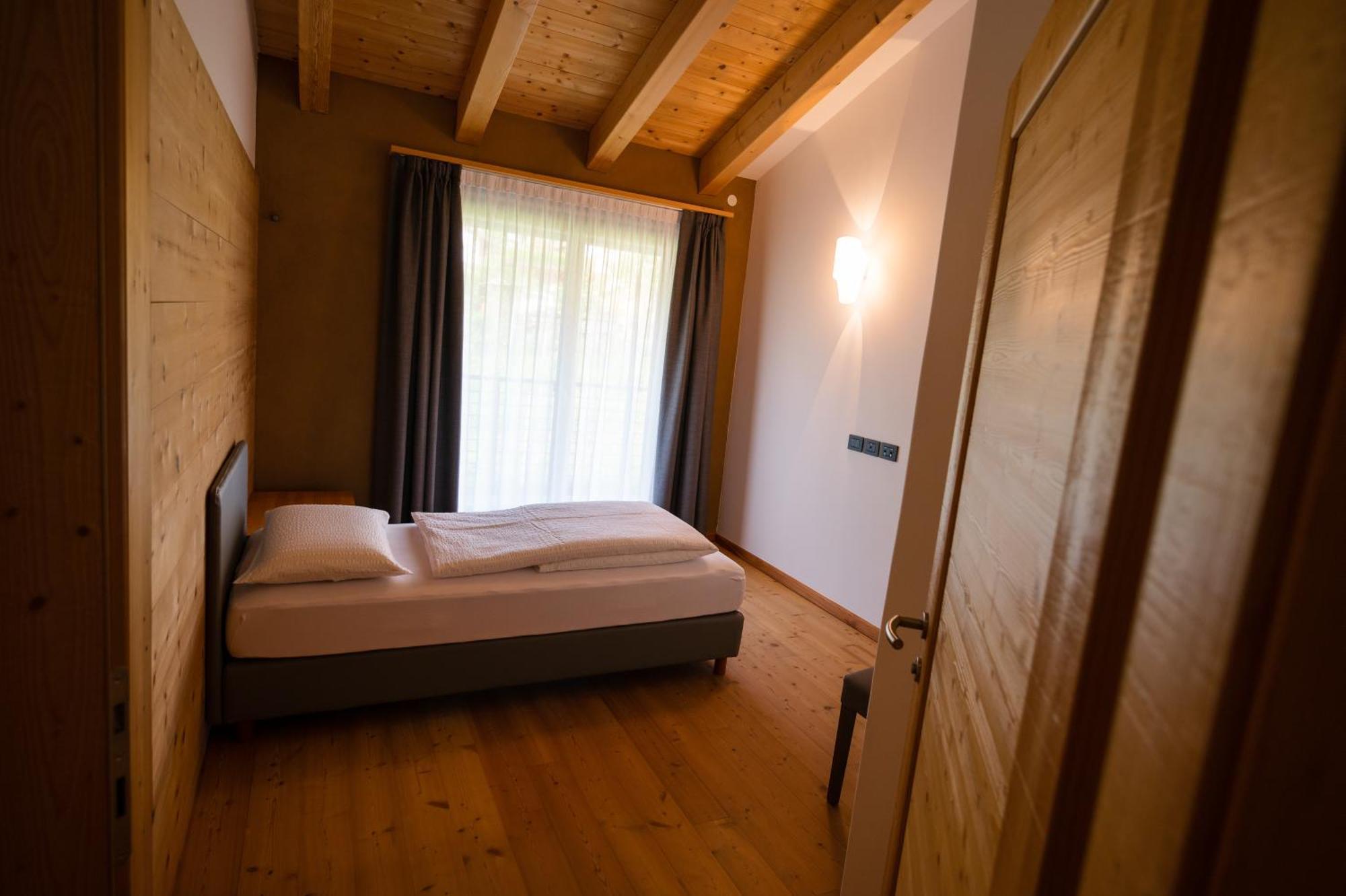 Garni Tuttotondo Hotel Levico Terme Quarto foto